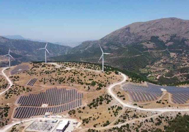 Akfen Yenilenebilir Enerji rüzgar ve hibrit enerji santralleri – şirketin rüzgar ve hibrit üretimi 2025 yılında yüzde 14,7 arttı