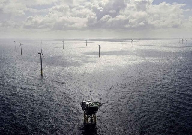 Almanya Kuzey Denizi’nde ticari işletmeye geçen 913 MW kapasiteli Borkum Riffgrund 3 offshore rüzgar santrali