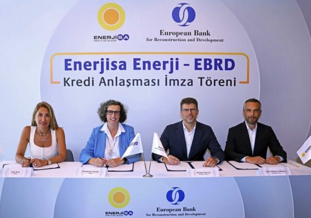 Enerjisa Enerji’nin elektrik dağıtım şebekesi yatırımları için EBRD’den sağladığı 207 milyon dolarlık finansman anlaşması