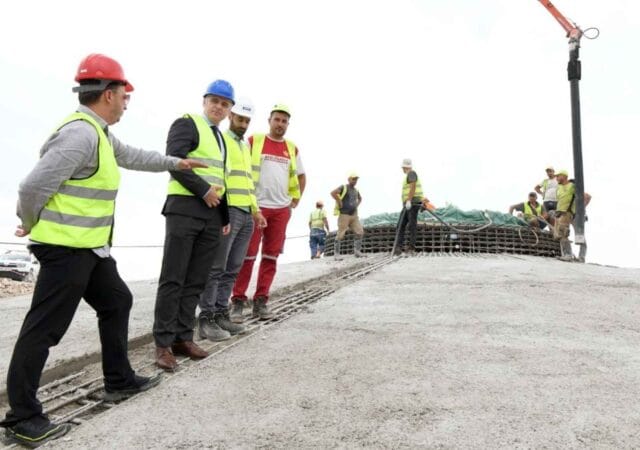 Karadağ’da üç Nordex N163/6.X türbininin kurulacağı 21 MW’lık Gvozd II RES’te devam eden türbin temel çalışmaları