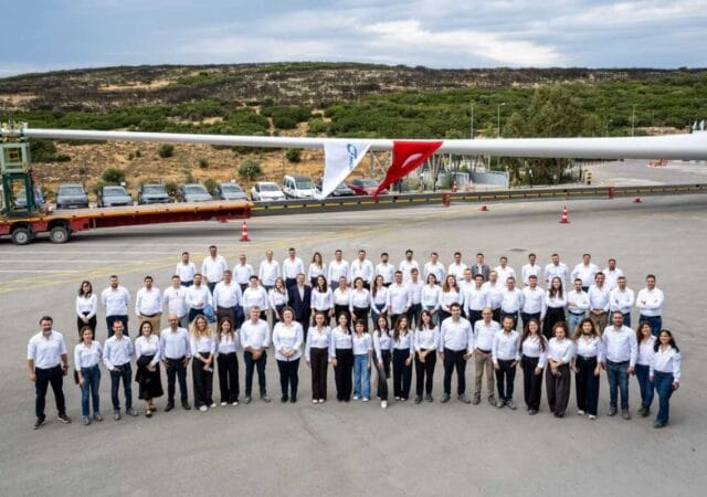 Nordex Group’un İzmir Menemen’de 3 vardiya üretim yapılan rotor kanadı fabrikası